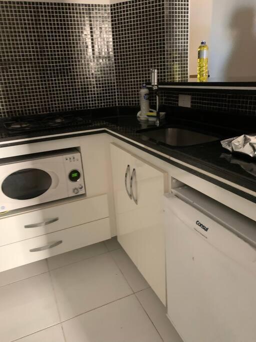 Flat Mobiliado - Ap 47 L Hirondelle Campinas (Sao Paulo)